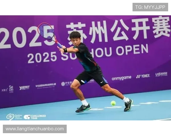 网球挑战赛精彩纷呈 引领体育新潮流 展现球员巅峰对决与竞技魅力