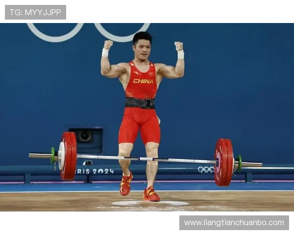 围绕举重训练计划打造高效系统化力量提升全面进阶指引方略篇全书